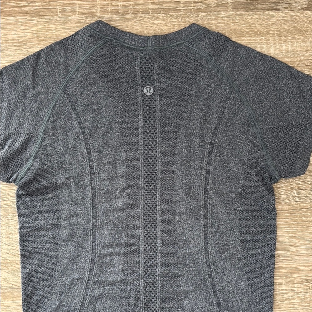 lululemon athletica Gray Short Sleeve Swiftly